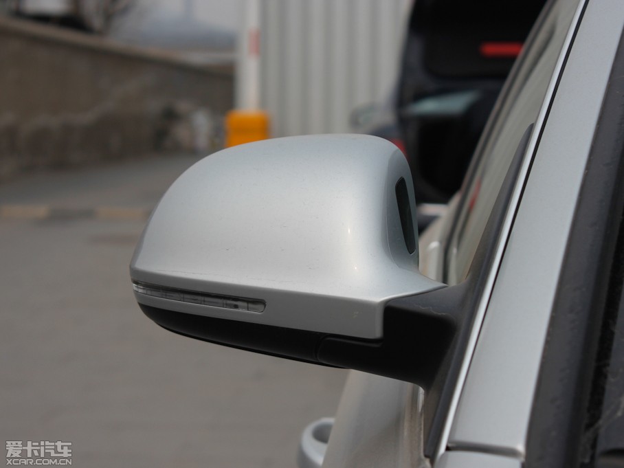 2012WA4L 2.0TFSI CVTg