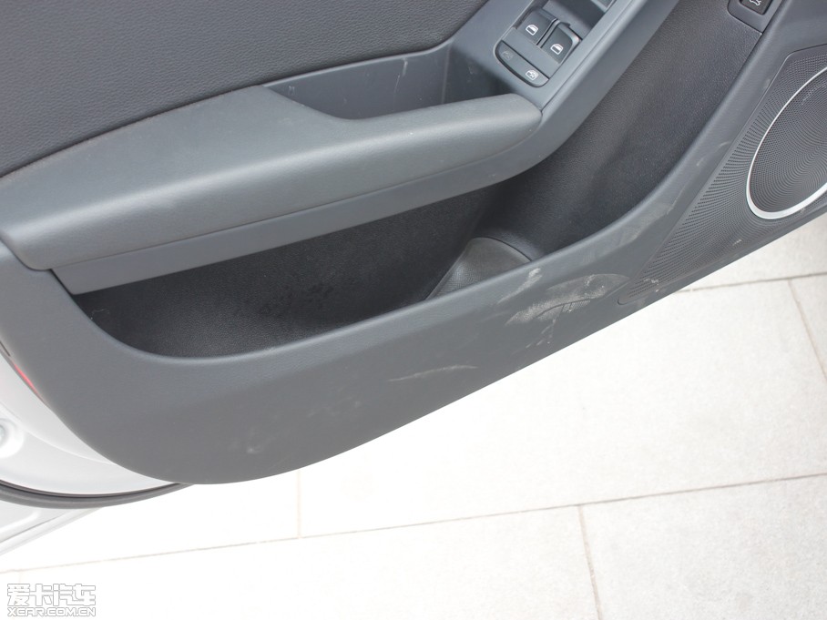 2012WA4L 2.0TFSI CVTg(sh)