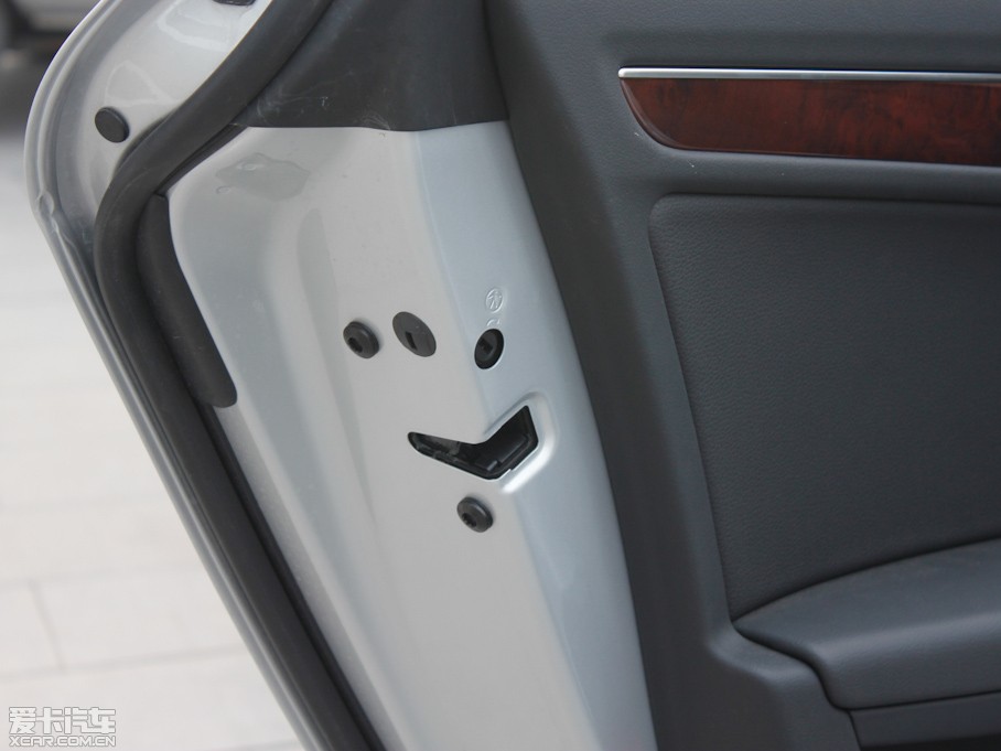 2012?yun)WA4L 2.0TFSI CVTg(sh)