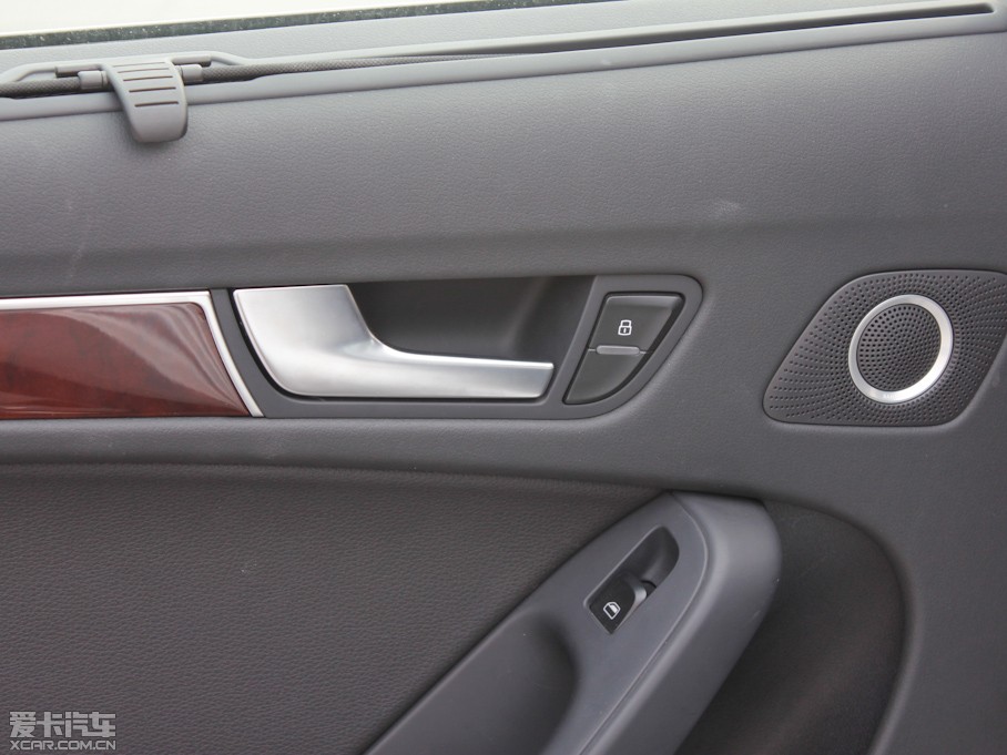 2012WA4L 2.0TFSI CVTg