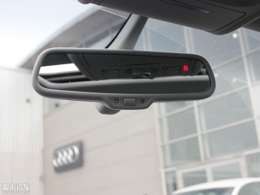 2012WA4L 2.0TFSI CVTg