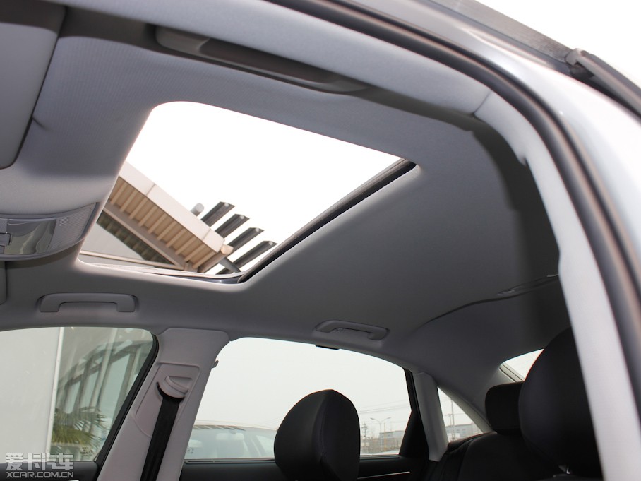 2012WA4L 2.0TFSI CVTg