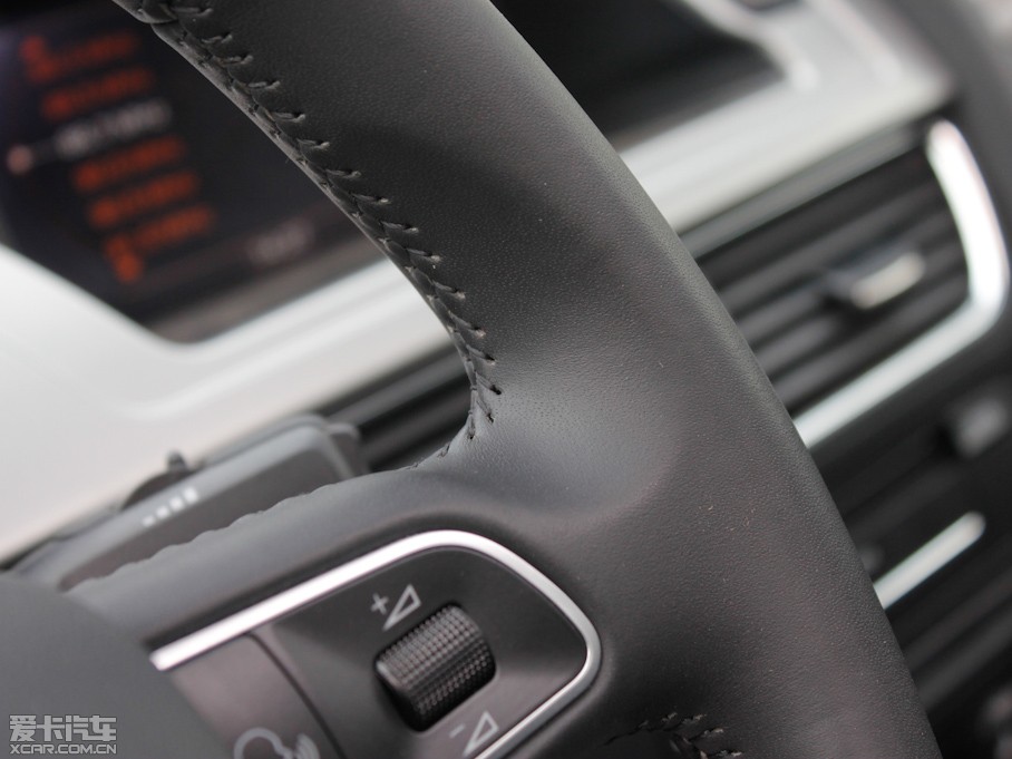 2012WA4L 2.0TFSI CVTg