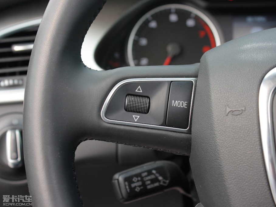 2012WA4L 2.0TFSI CVTg