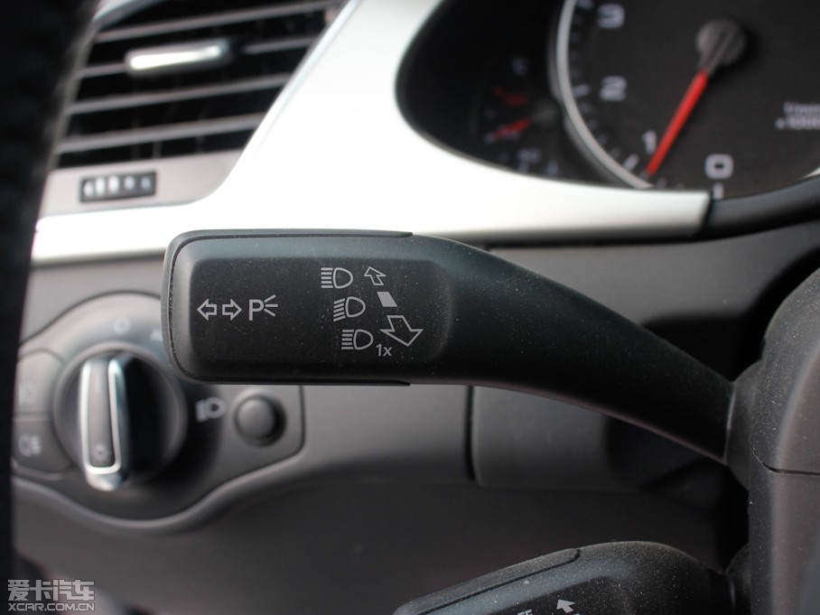 2012WA4L 2.0TFSI CVTg(sh)