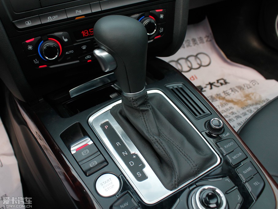 2012WA4L 2.0TFSI CVTg(sh)