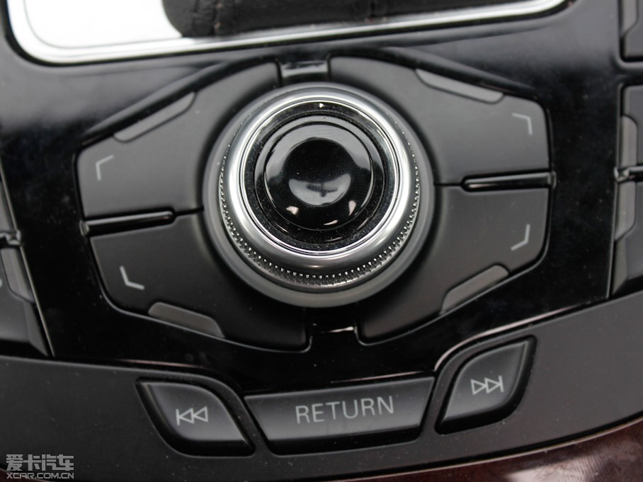 2012WA4L 2.0TFSI CVTg