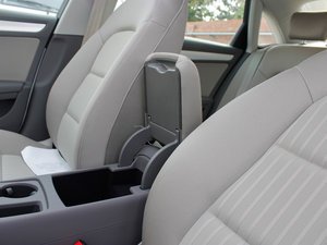 20122.0TFSI CVT(bio)(zhn) g