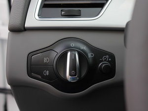 20122.0TFSI CVT˜ʰ п؅^