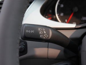 20122.0TFSI CVT˜ʰ п؅^