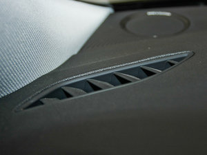 20122.0TFSI CVTA п؅^