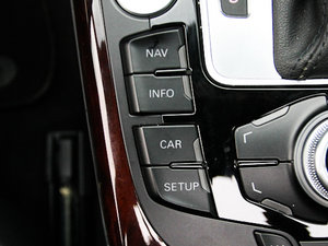 20122.0TFSI CVTA п؅^