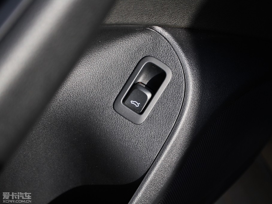 2012��W��Q5 2.0T ���g��