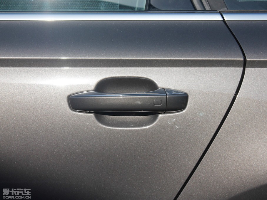 2012?yun)WA6L 30 FSI CVT(q)A