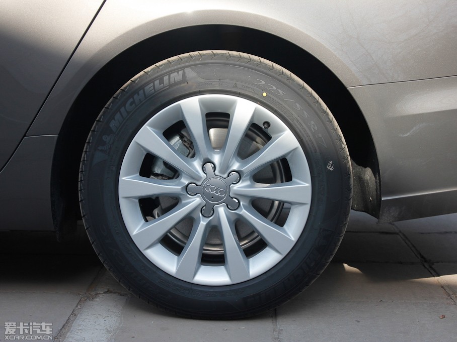 2012?yun)WA6L 30 FSI CVT(q)A