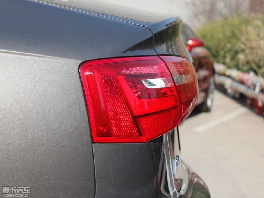 2012WA6L 30 FSI CVTA