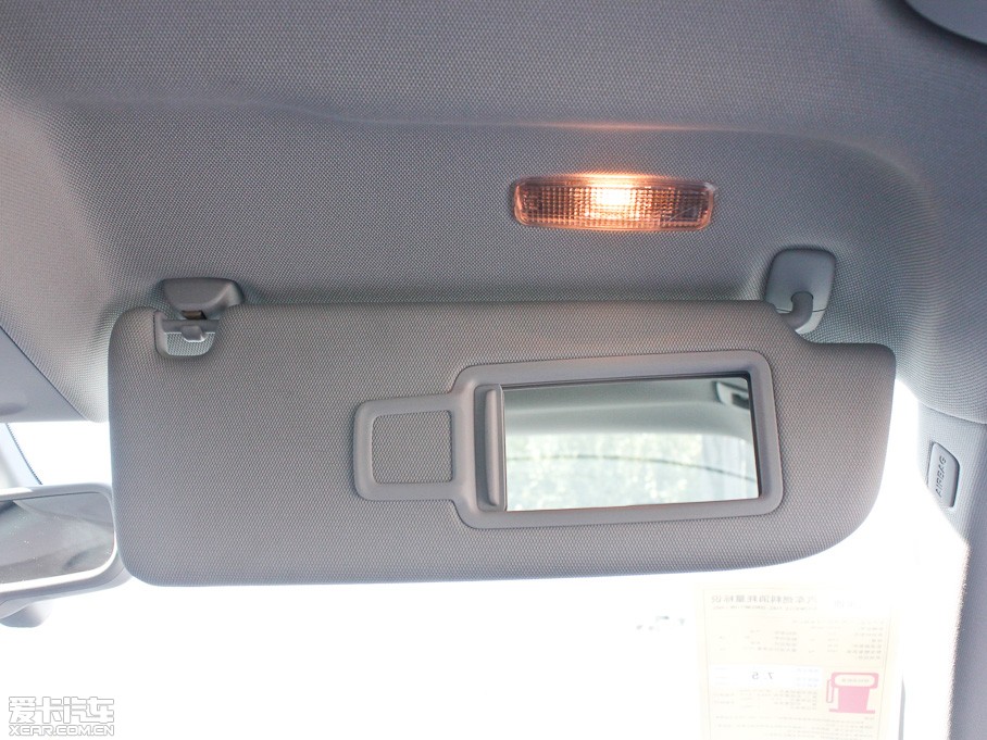 2012��W��A6L 30 FSI CVT�����A��