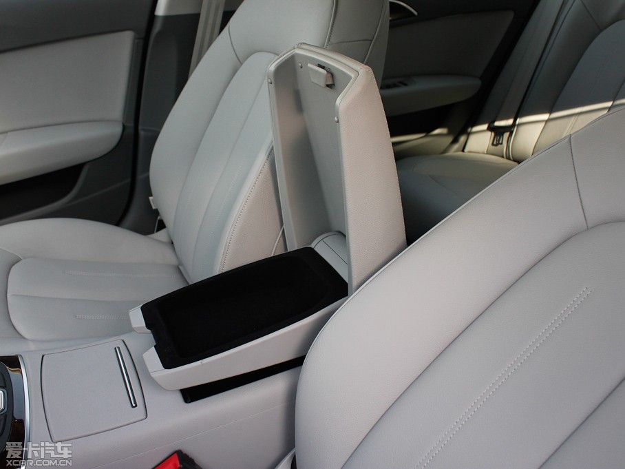 2012WA6L 30 FSI CVTA