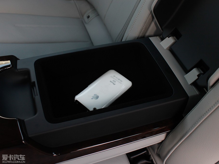 2012WA6L 30 FSI CVT(q)A