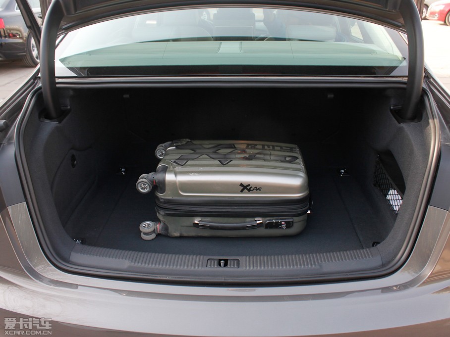 2012WA6L 30 FSI CVTA