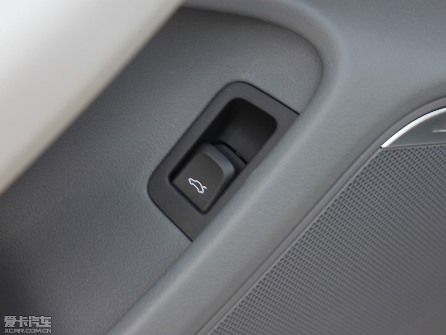 2012WA6L 30 FSI CVTA