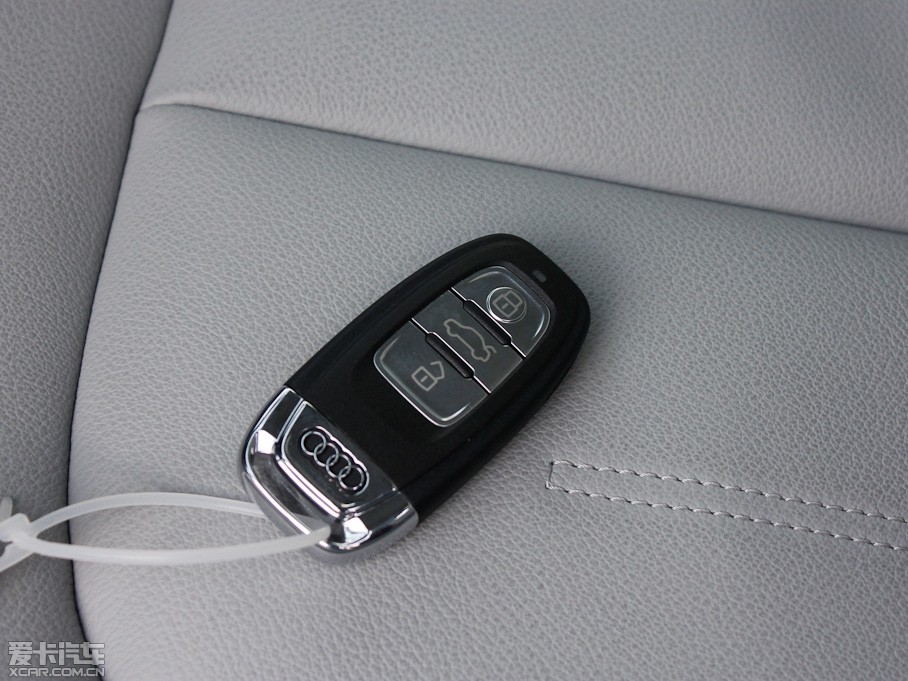 2012?yun)WA6L 30 FSI CVT(q)A