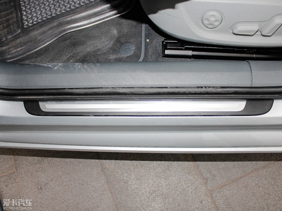 2012WA6L 2.0TFSI CVTm