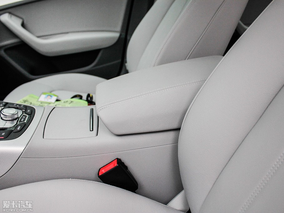 2012WA6L 2.0TFSI CVT(q)m