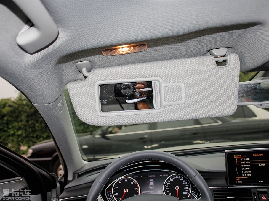 2012?yun)WA6L 2.0TFSI CVT(q)m