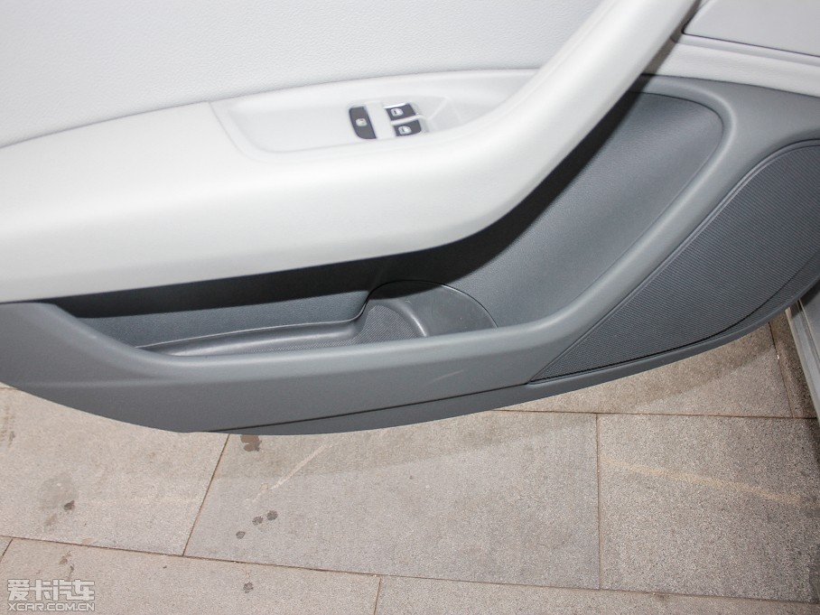 2012WA6L 2.0TFSI CVTm