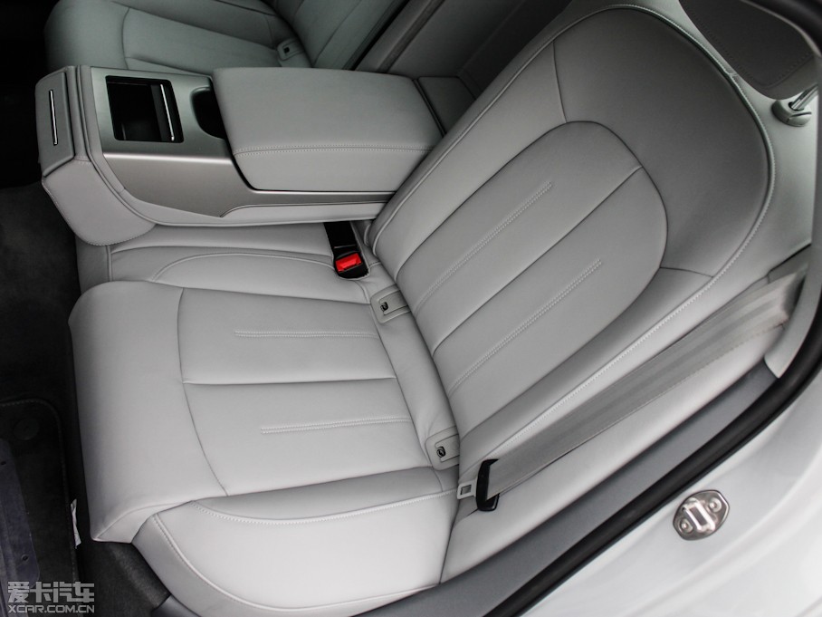 2012?yun)WA6L 2.0TFSI CVT(q)m