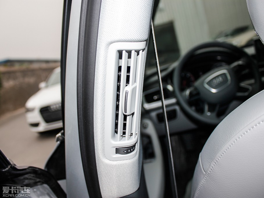 2012?yun)WA6L 2.0TFSI CVT(q)m