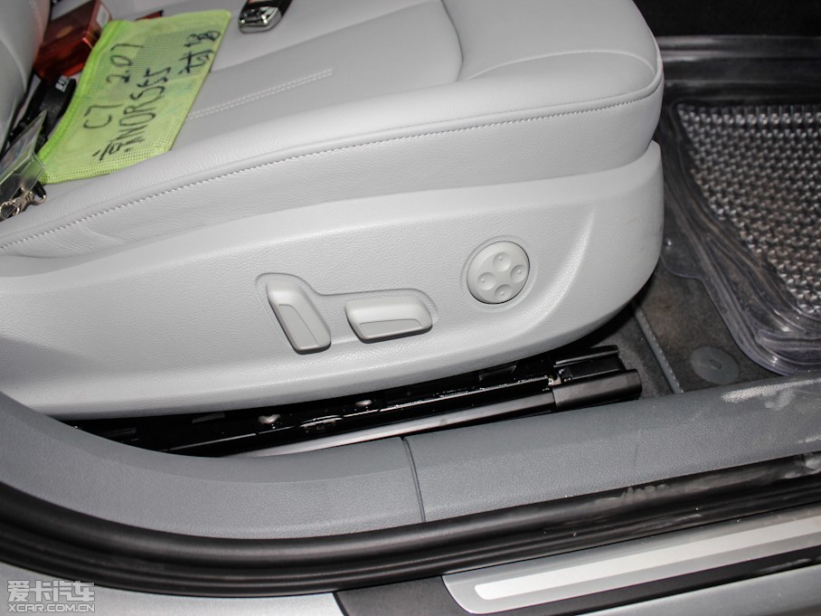 2012WA6L 2.0TFSI CVTm