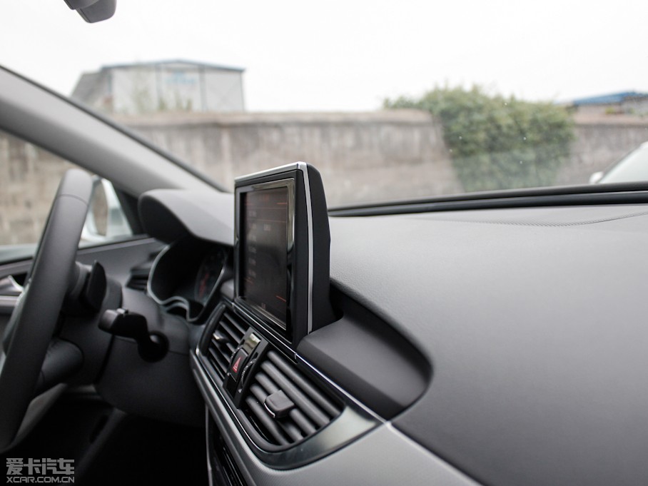 2012WA6L 2.0TFSI CVTm