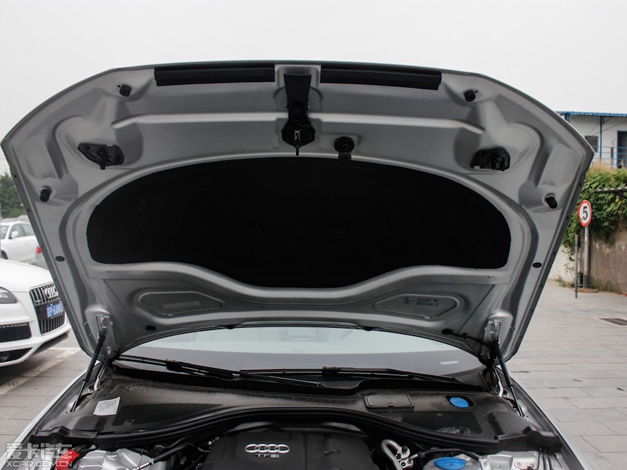 2012?yun)WA6L 2.0TFSI CVT(q)m