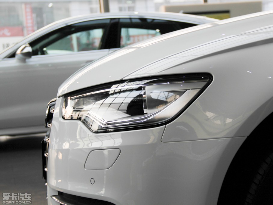 2012WA6L 30 FSI CVTm