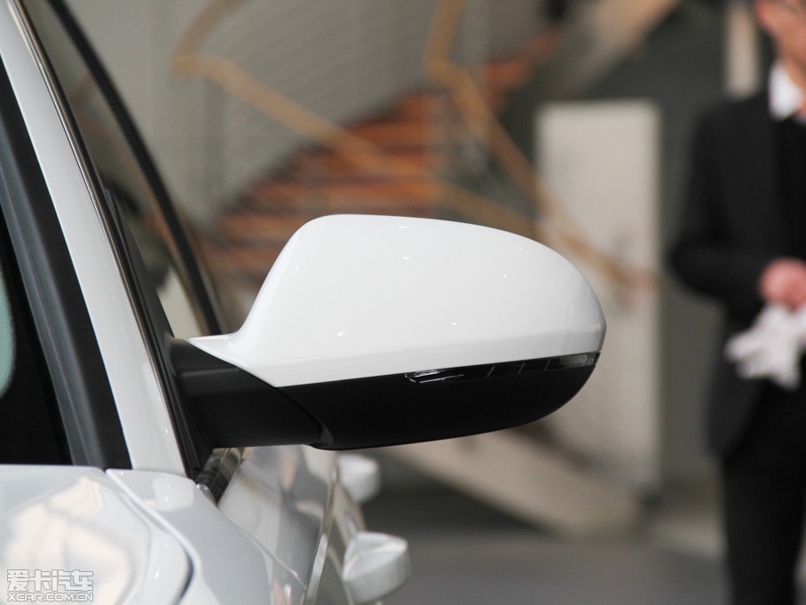 2012WA6L 30 FSI CVTm