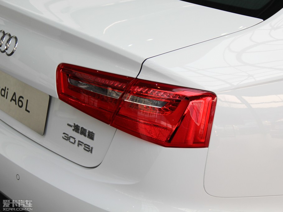 2012?yun)WA6L 30 FSI CVT(q)m