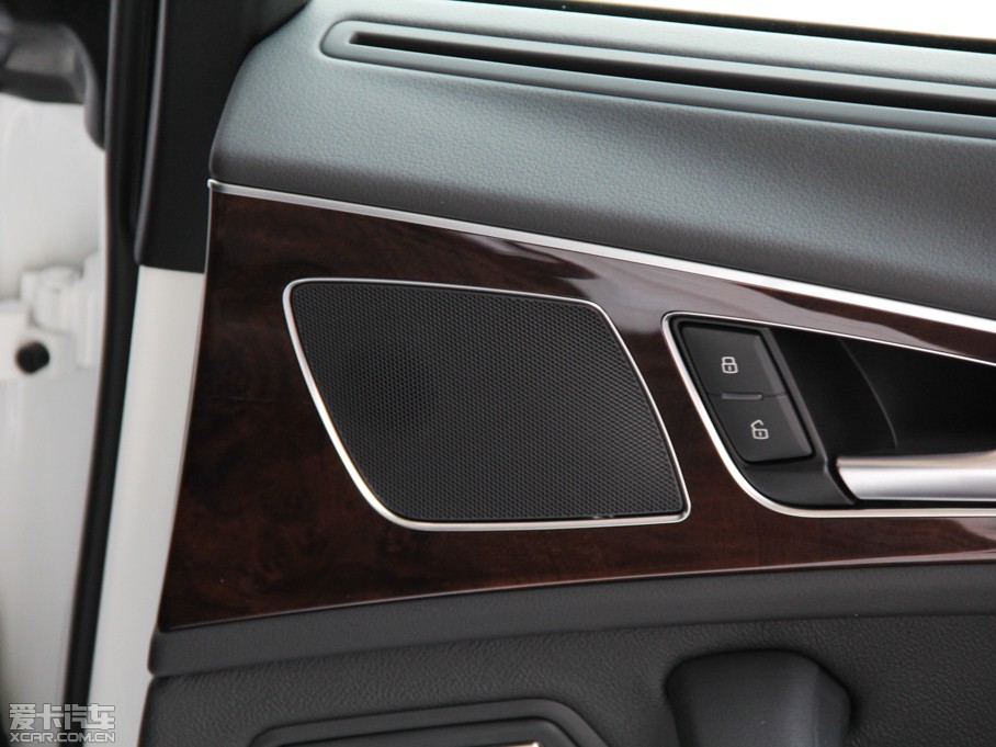 2012WA6L 30 FSI CVTm