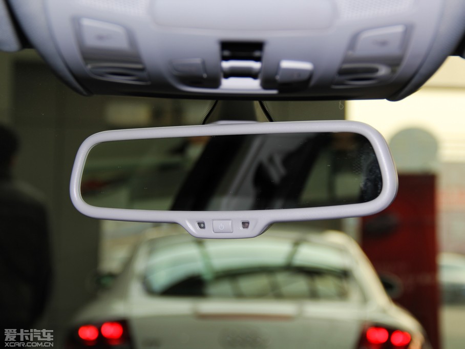 2012WA6L 30 FSI CVT(q)m