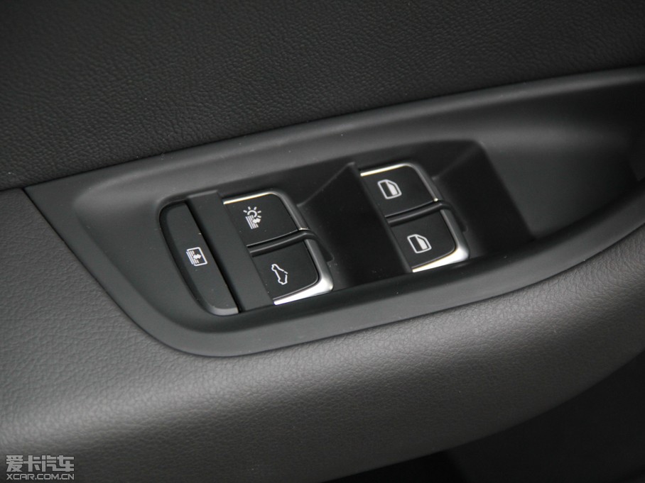 2012WA6L 30 FSI CVT(q)m