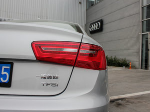 20122.0TFSI CVT(q)m (ji)^