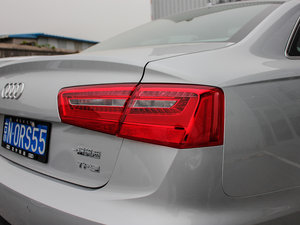 20122.0TFSI CVT(q)m (x)(ji)^