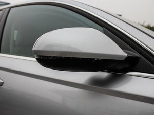 20122.0TFSI CVT(q)m (x)(ji)^