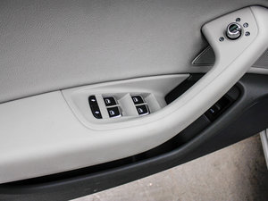 20122.0TFSI CVT(q)m g