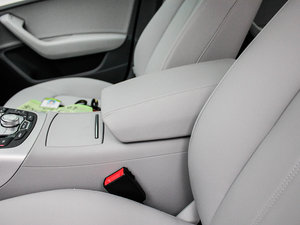 20122.0TFSI CVT(q)m g