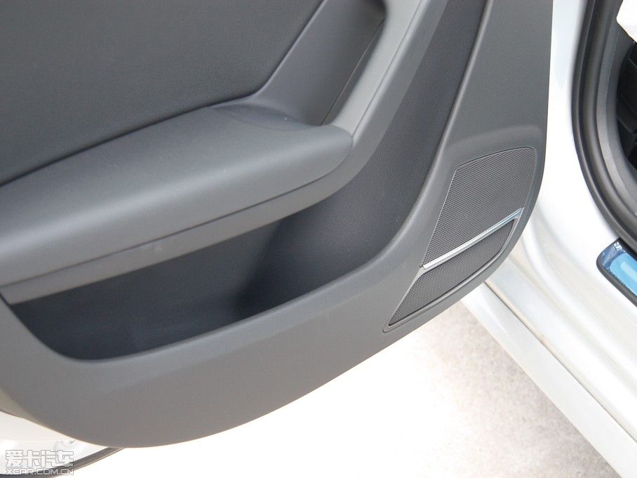 2013?yun)WA4L 35 TFSI CVTm