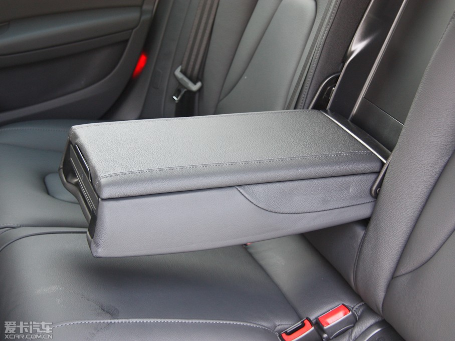 2013WA4L 35 TFSI CVTm