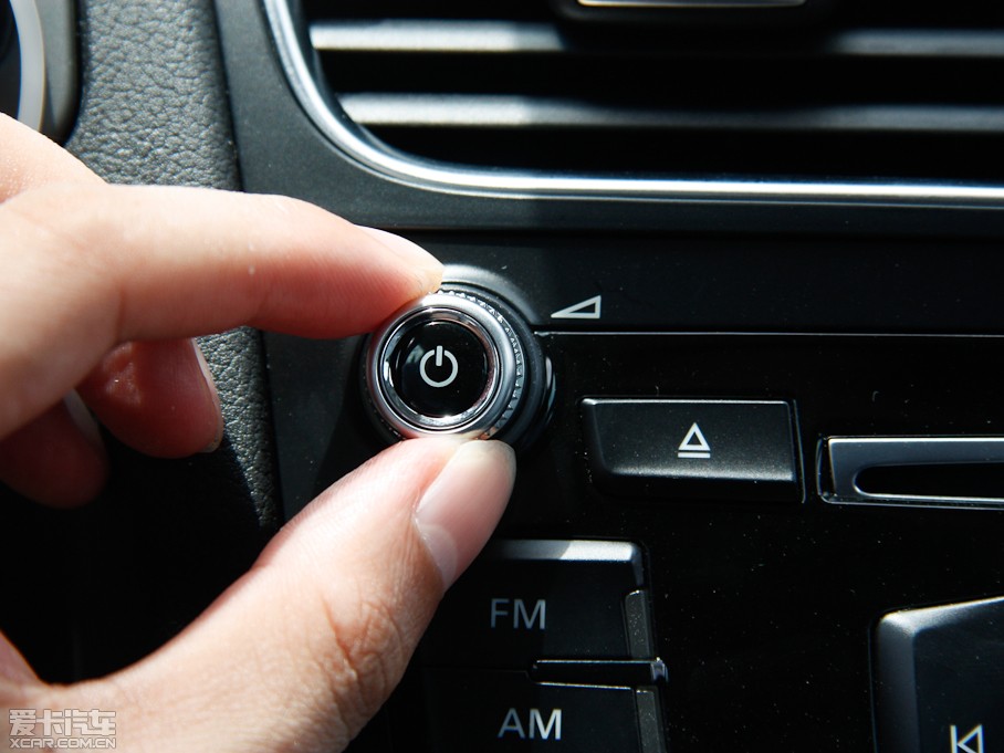 2013?yun)WA4L 35 TFSI CVTm