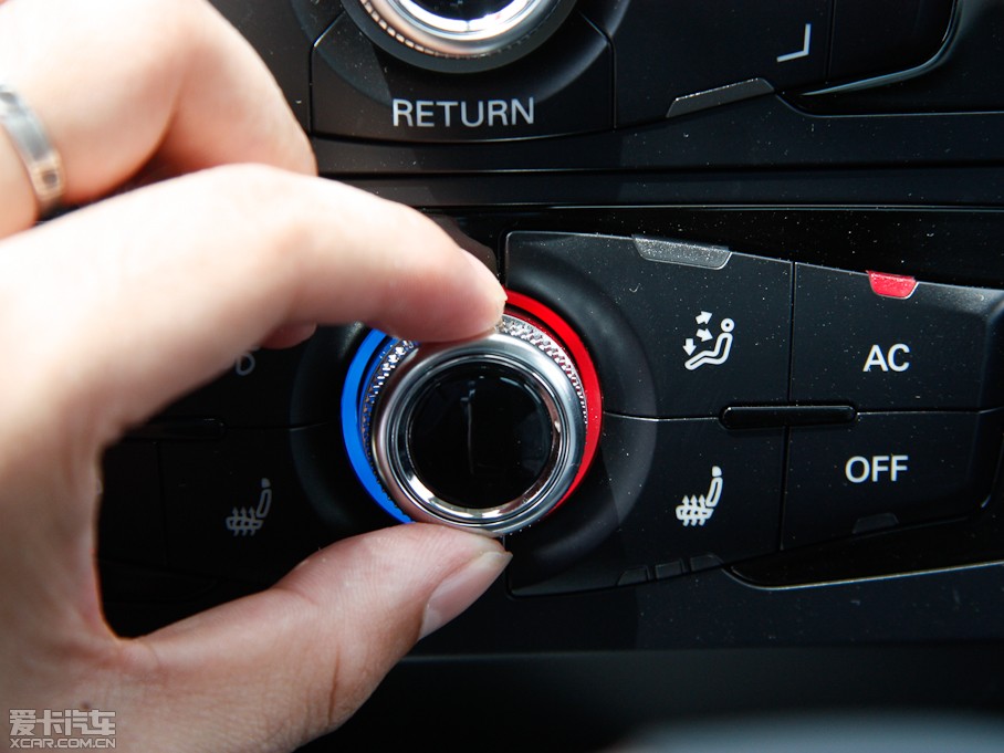 2013?yun)WA4L 35 TFSI CVTm